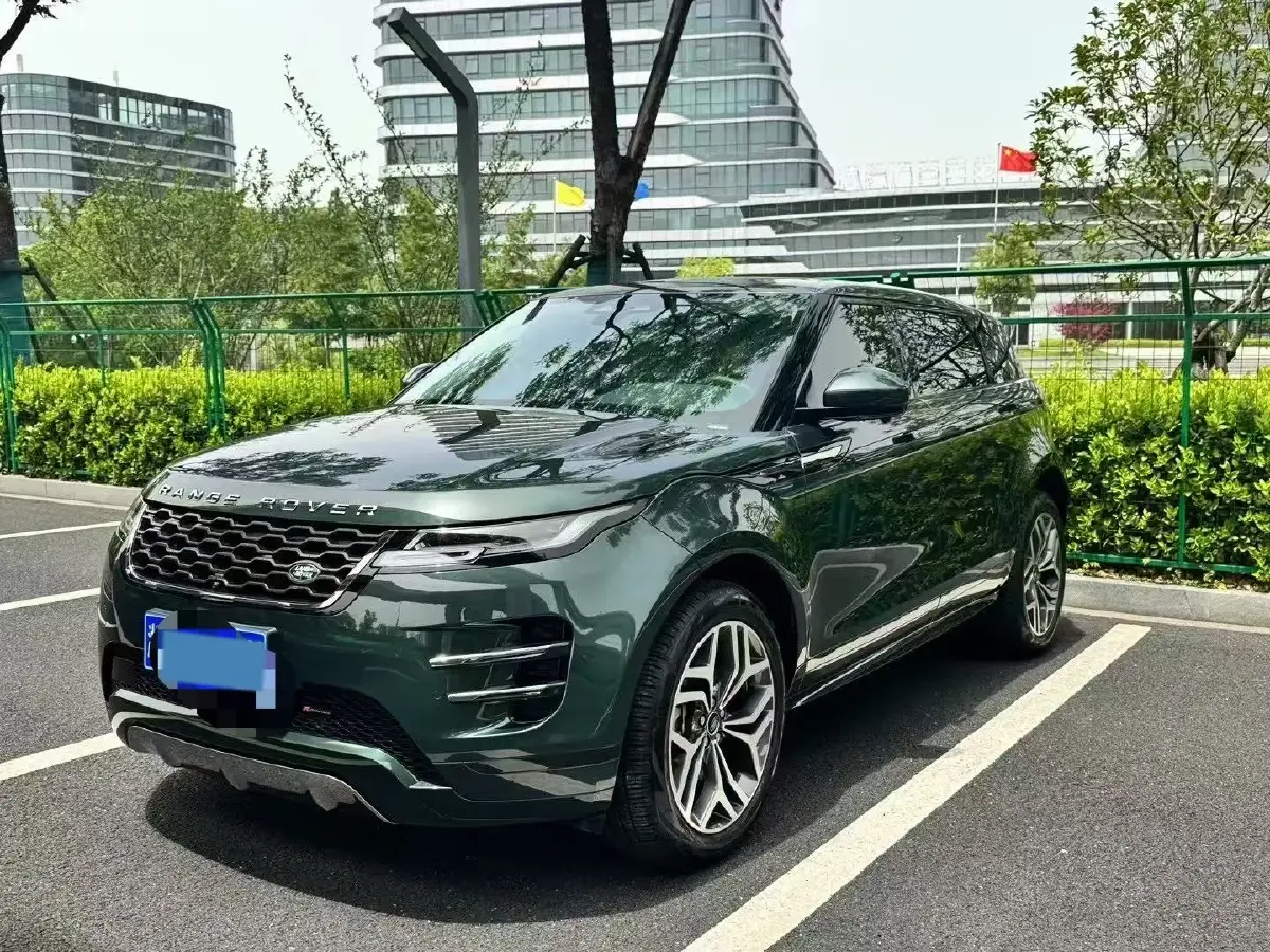 2022 Land Rover Range Rover Evoque 2.0T 249HP L4 9AT 2022 Land Rover Range Rover Evoque 2.0T 249HP L4 9AT