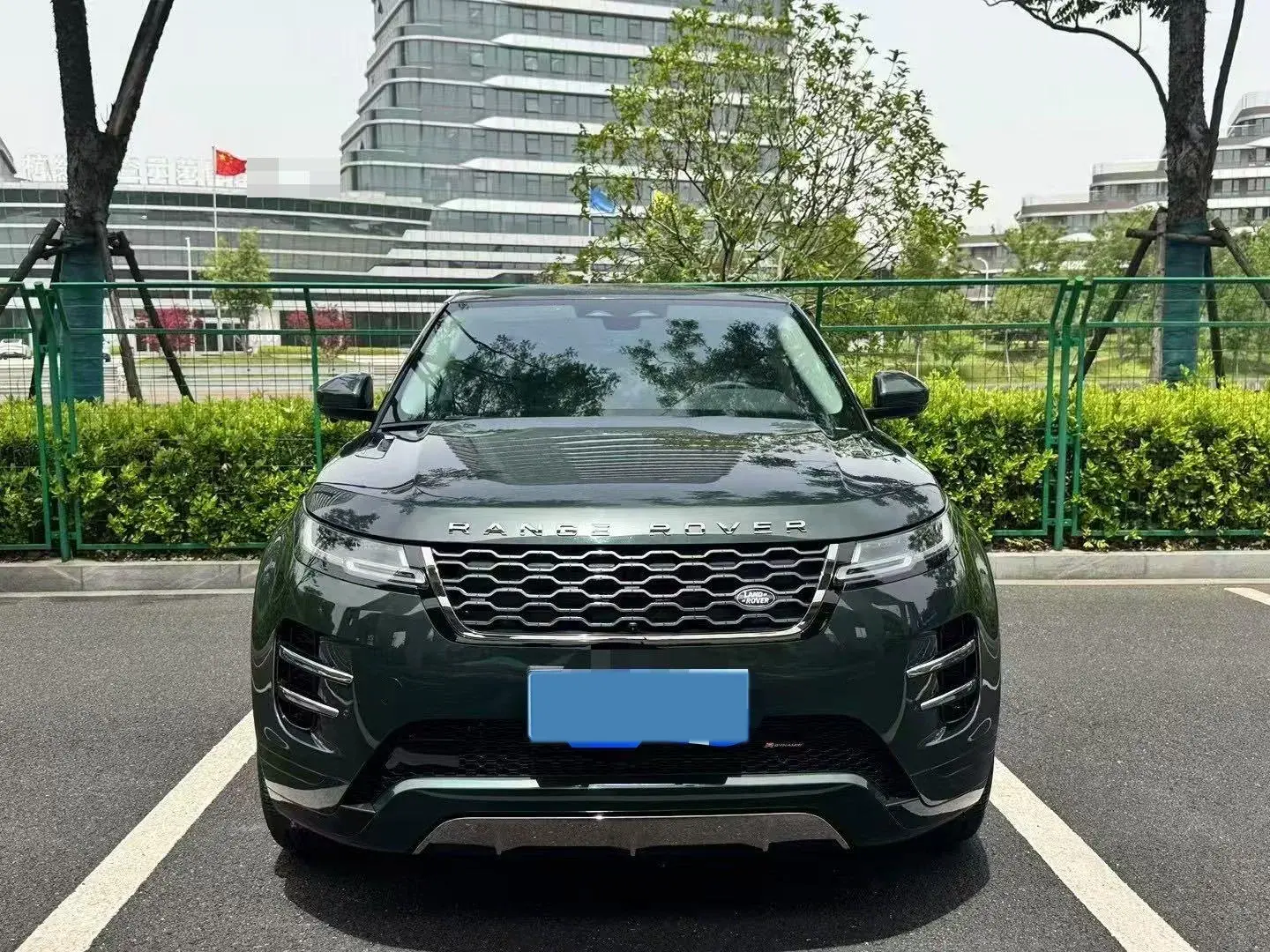 2022 LAND ROVER thumbnail 2