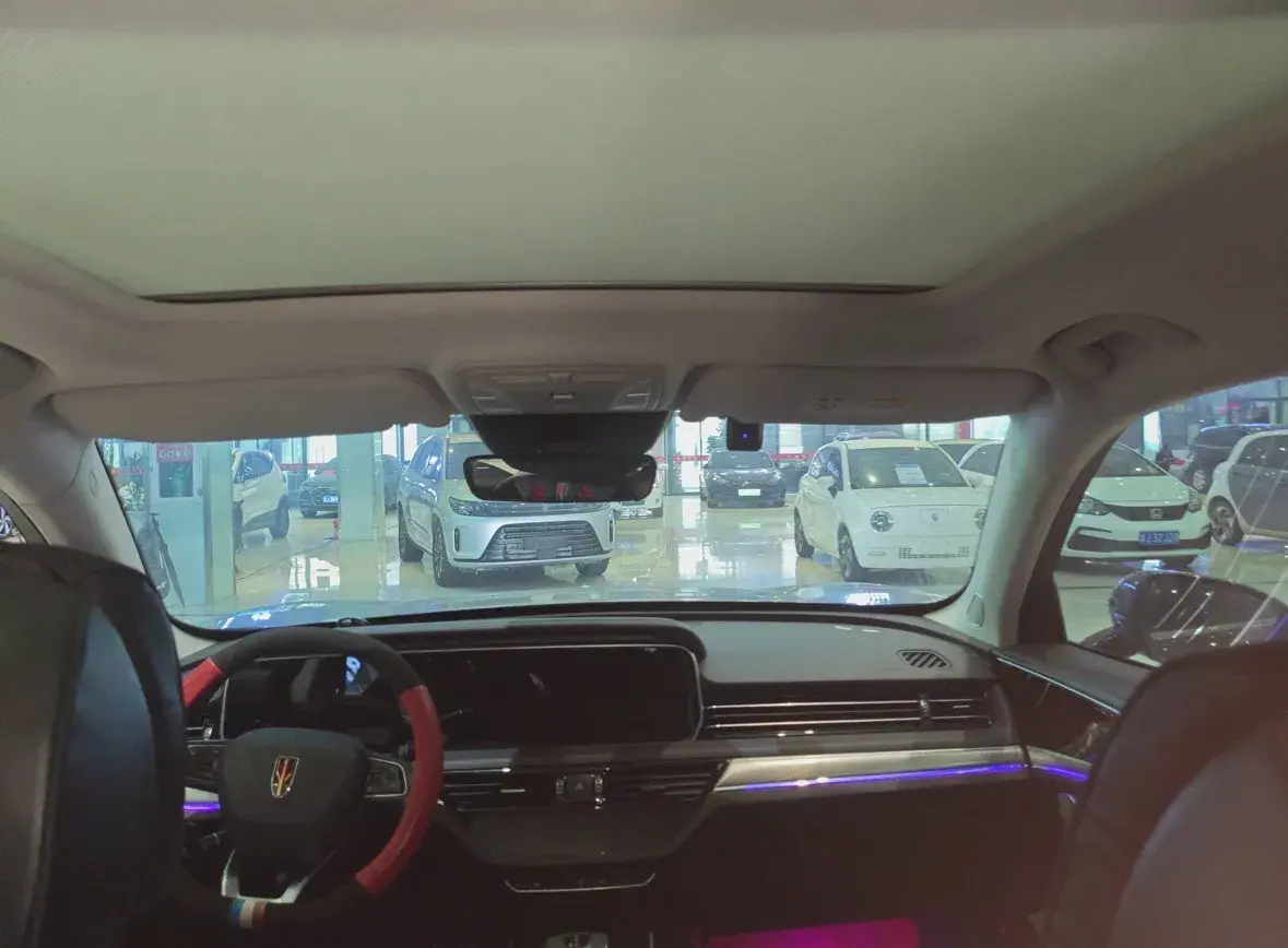 2019 HONGQI HS5 thumbnail 3