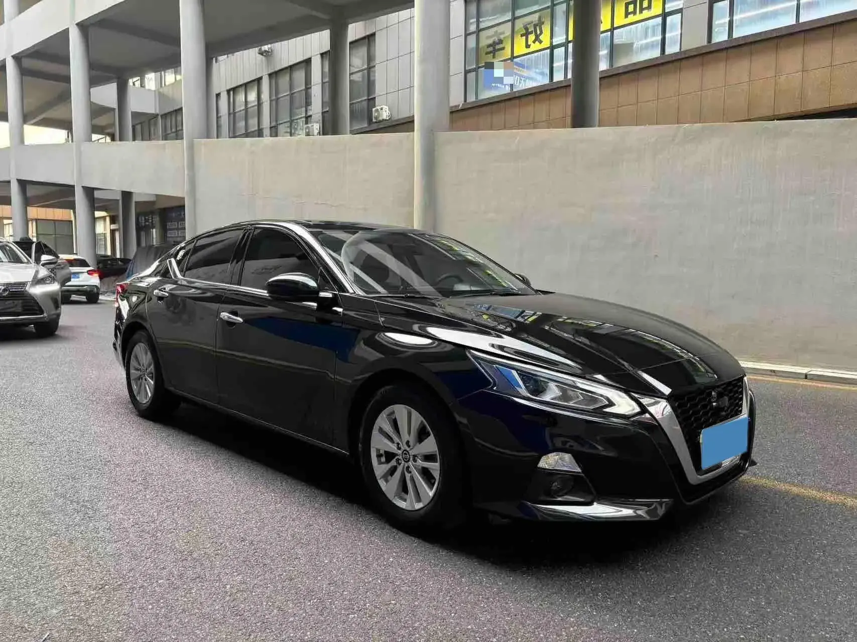 2019 NISSAN TEANA thumbnail 3