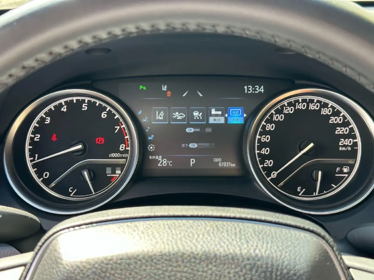 2023 Toyota Camry 2.0L 177HP L4 CVT,autocango,china used car exporter,china ev exporter,chinese used car exporter,chinese used ev exporter