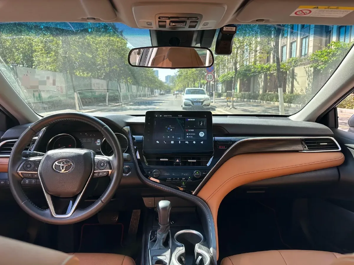 2023 Toyota Camry 2.0L 177HP L4 CVT,autocango,china used car exporter,china ev exporter,chinese used car exporter,chinese used ev exporter