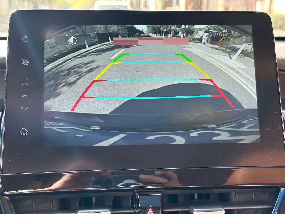 2023 Toyota Camry 2.0L 177HP L4 CVT,autocango,china used car exporter,china ev exporter,chinese used car exporter,chinese used ev exporter