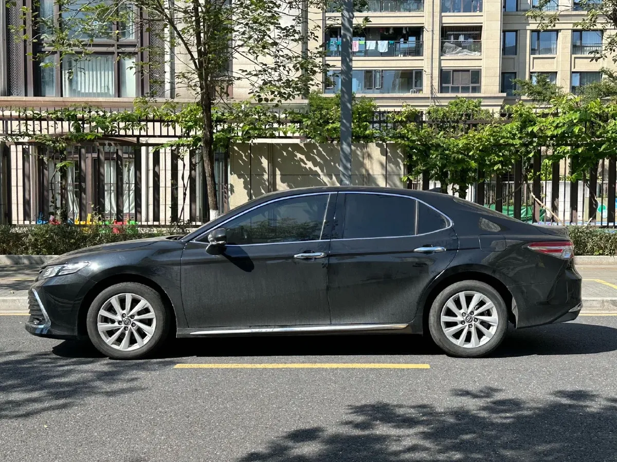 2023 Toyota Camry 2.0L 177HP L4 CVT,autocango,china used car exporter,china ev exporter,chinese used car exporter,chinese used ev exporter