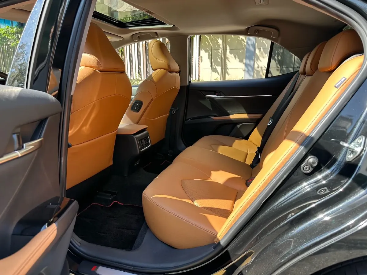 2023 Toyota Camry 2.0L 177HP L4 CVT,autocango,china used car exporter,china ev exporter,chinese used car exporter,chinese used ev exporter