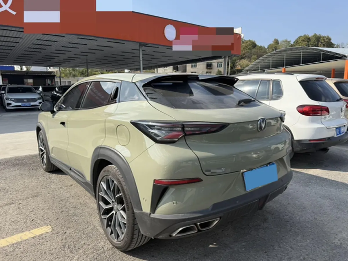 2020 ChangAn UNI-T 1.5T 180HP L4 7DCT,autocango,china used car exporter,china ev exporter,chinese used car exporter,chinese used ev exporter