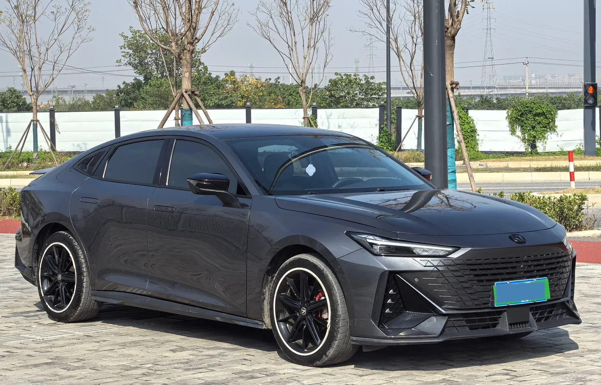 2022 CHANGAN UNI-V thumbnail 3