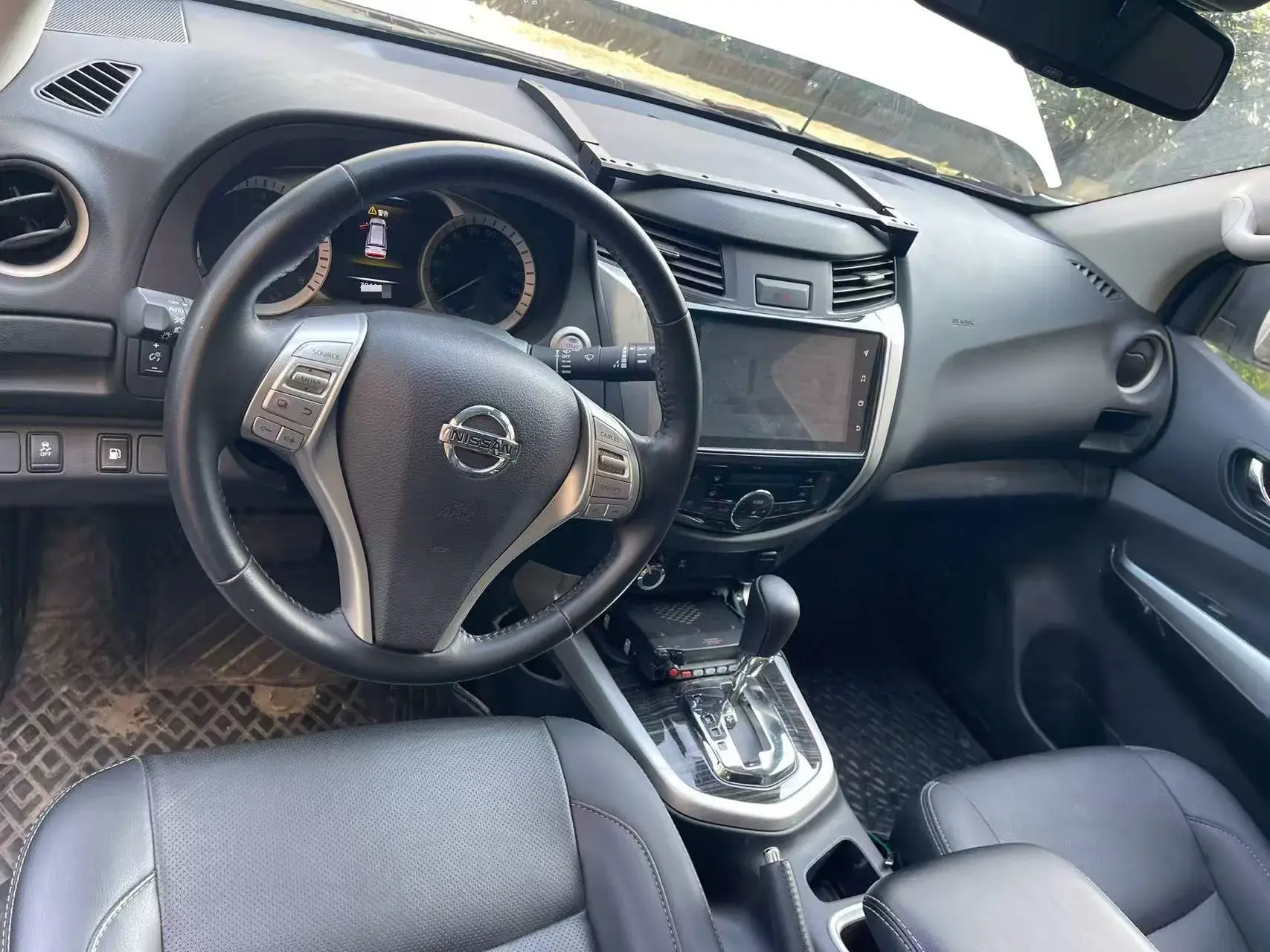 2020 NISSAN TERRA thumbnail 4