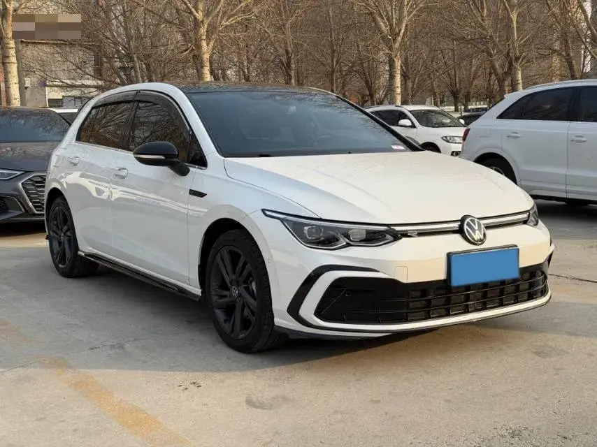 2021 VOLKSWAGEN GOLF thumbnail 3