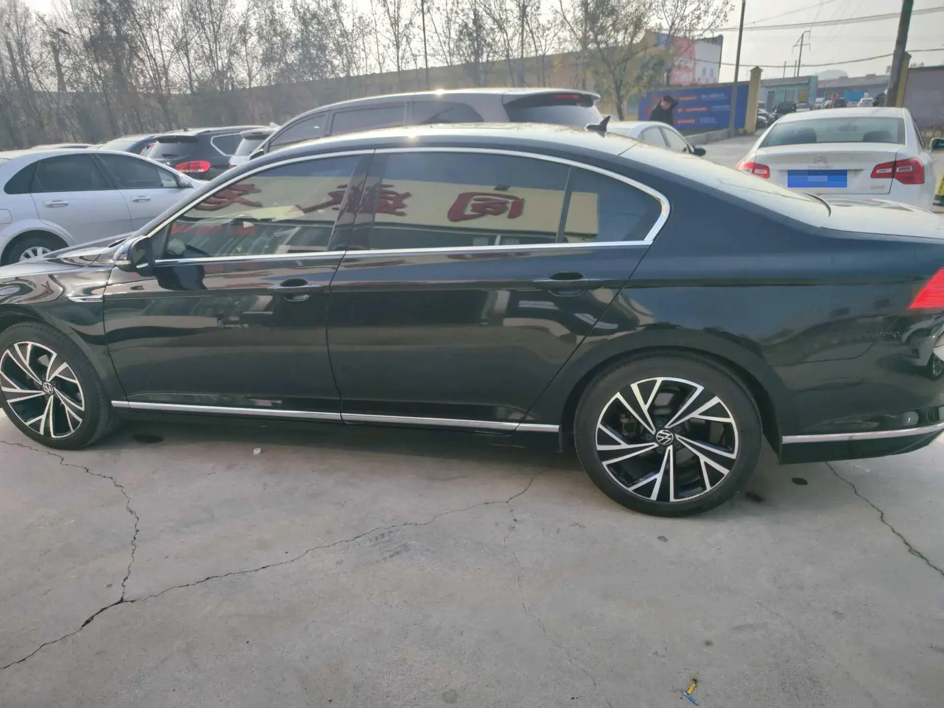 2020 VOLKSWAGEN MAGOTAN thumbnail 4