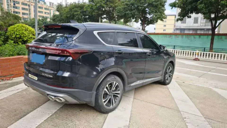 2021 JETOUR X70 thumbnail 3