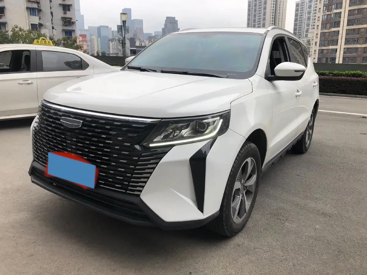 2024 Geely OkavangoPRO 1.5T 181HP L4 7DCT