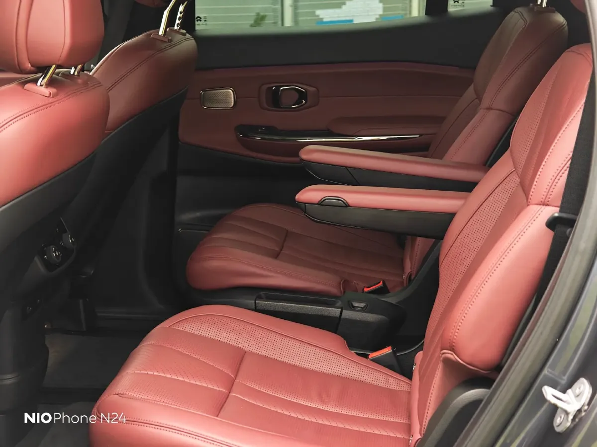 2022 NIO ES8 BEV 100KWH,autocango,china used car exporter,china ev exporter,chinese used car exporter,chinese used ev exporter