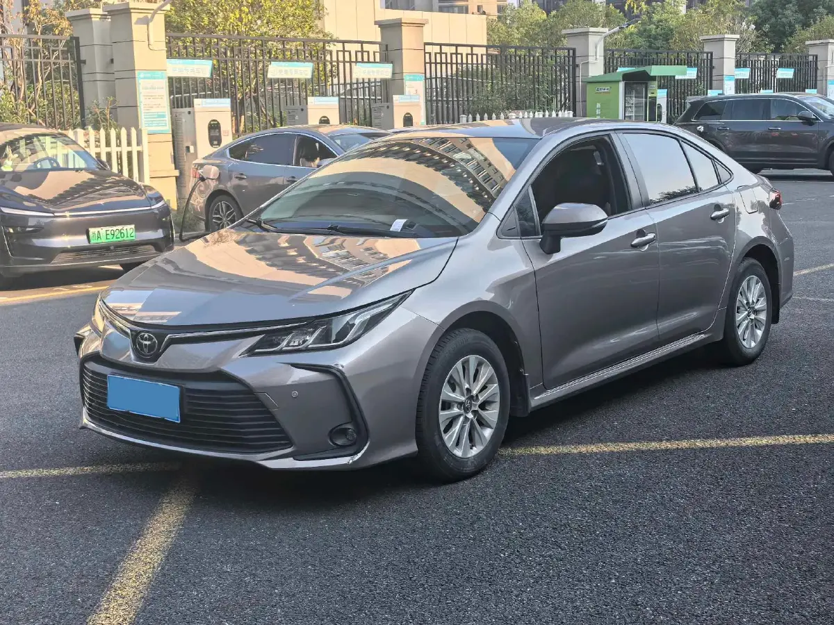 2019 Toyota Corolla 1.2T 116HP L4 CVT