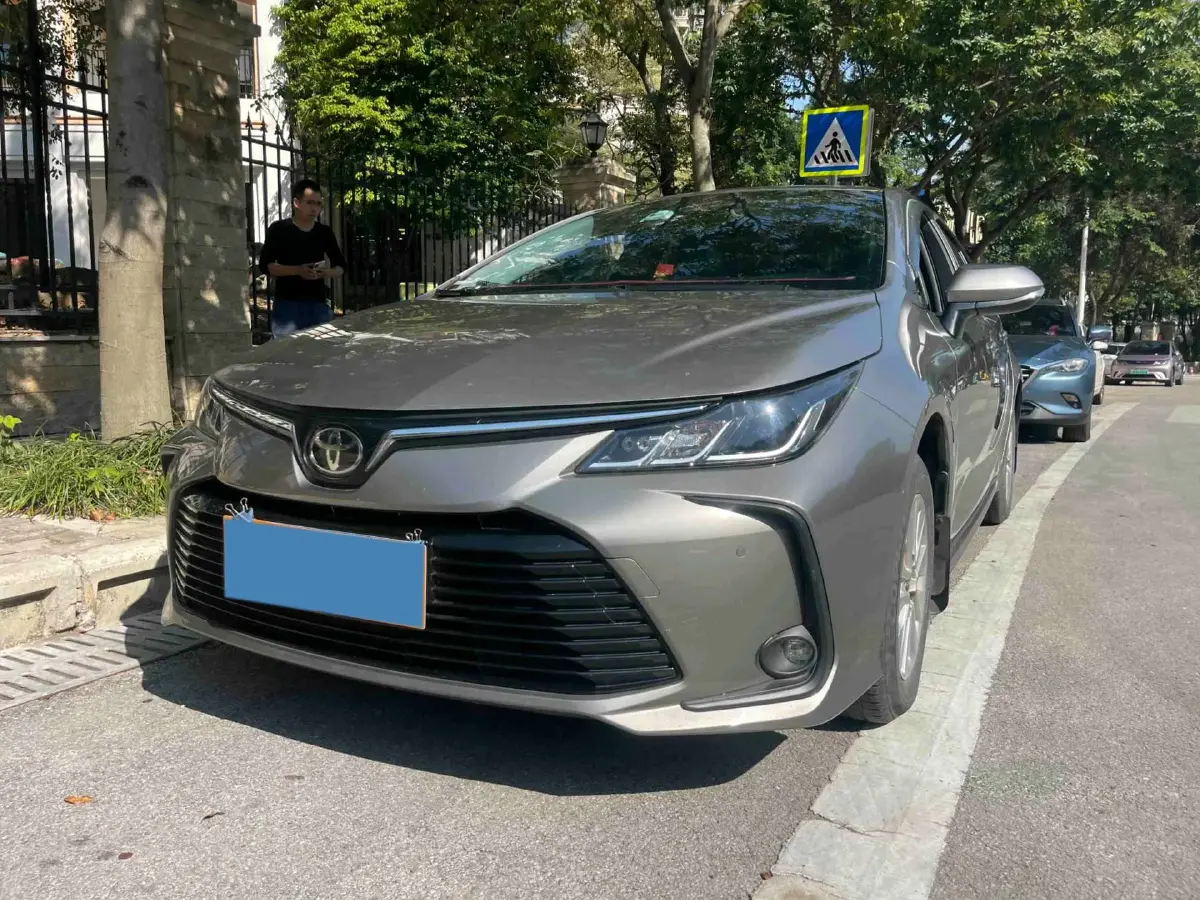 2019 Toyota Corolla 1.2T 116HP L4 CVT