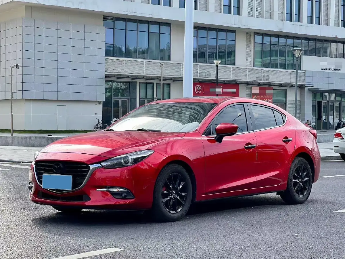 2017 Mazda 3 Axela 1.5L 117HP L4 6AT