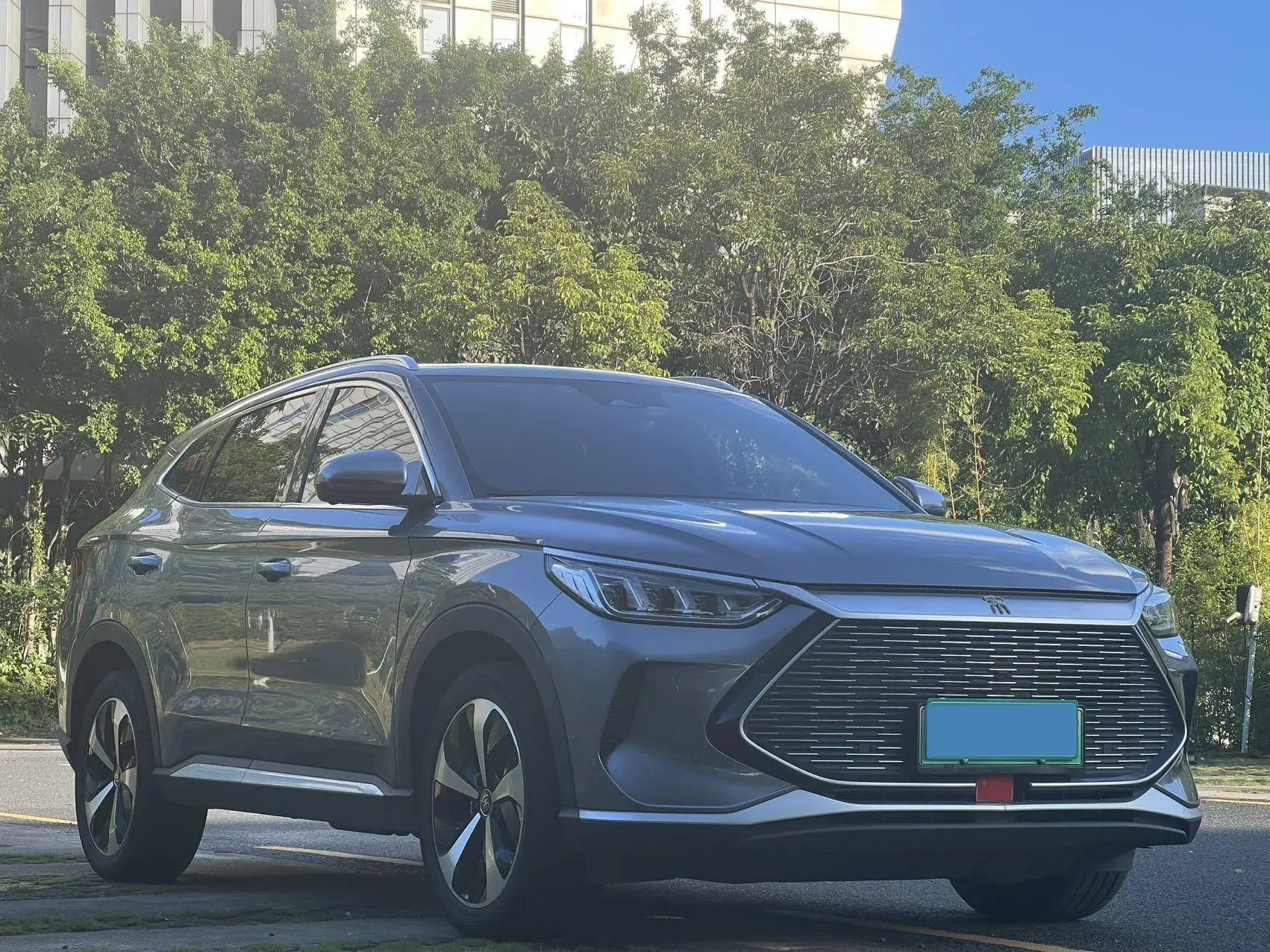 2021 BYD SONG thumbnail 3