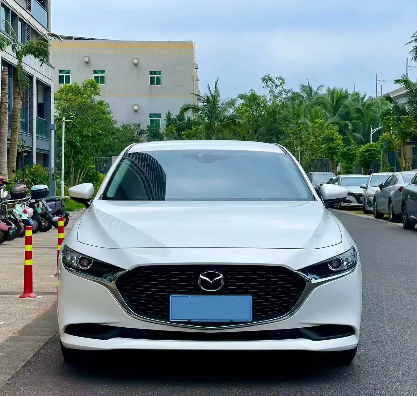 2020 MAZDA 3 thumbnail 2