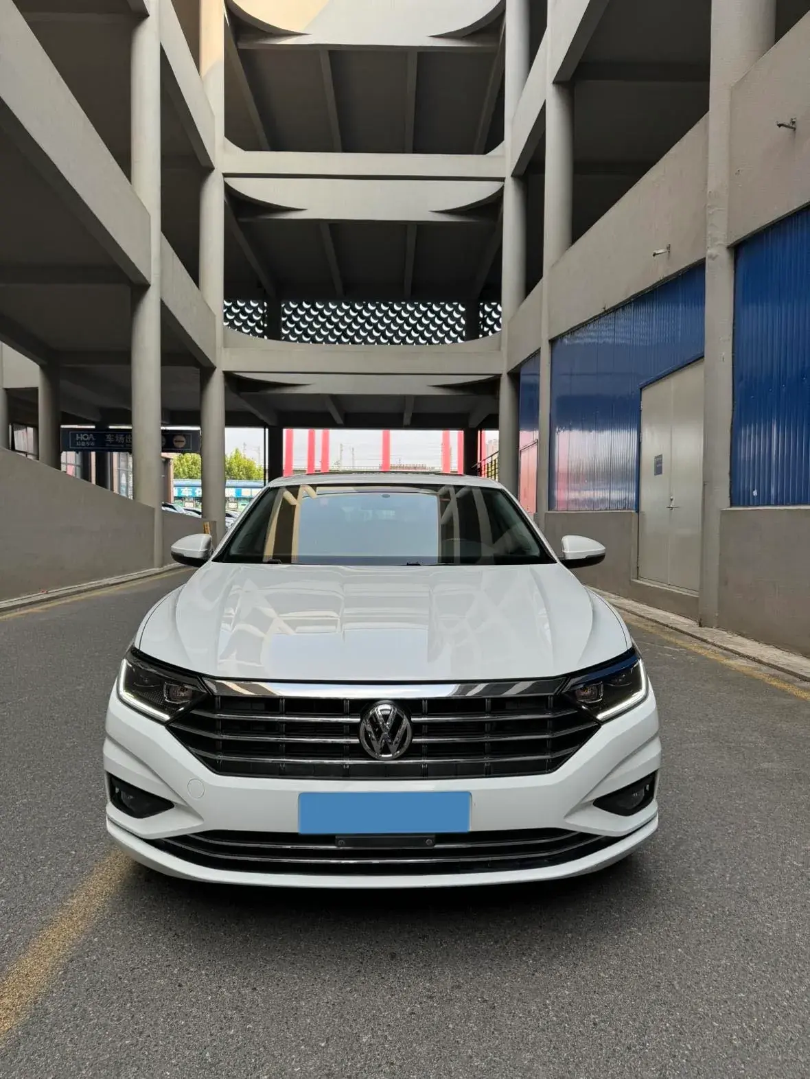 2021 VOLKSWAGEN SAGITAR thumbnail 2