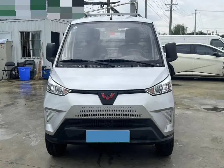 2022 WULING ELECTRIC thumbnail 2