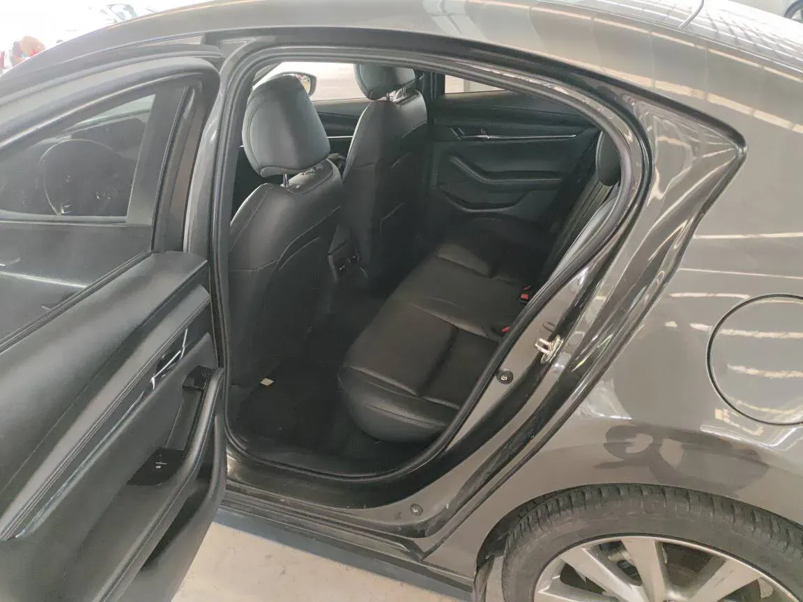 2020 Mazda 3 Axela 2.0L 158HP L4 6AT,autocango,china used car exporter,china ev exporter,chinese used car exporter,chinese used ev exporter