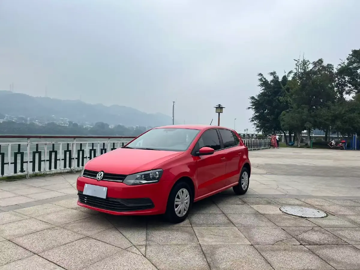 2018 Volkswagen Polo 1.5L 110HP L4 6AT