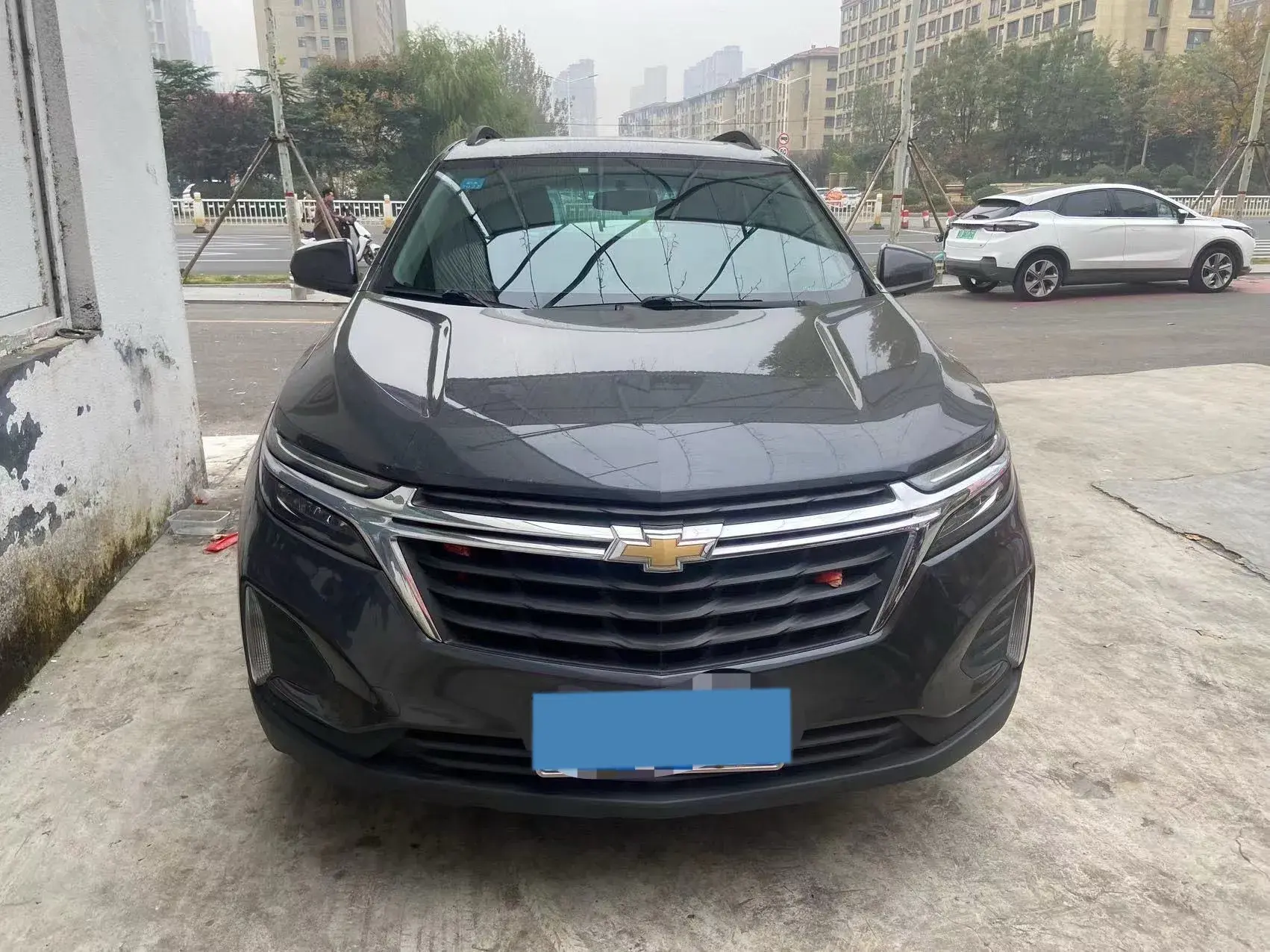 2021 CHEVROLET EQUINOX thumbnail 3