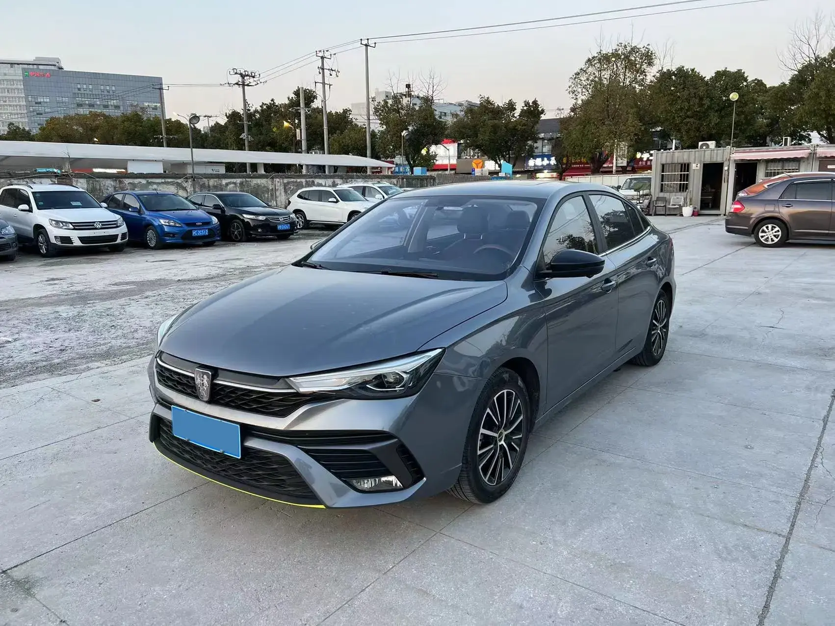 2021 ROEWE I5 view 1