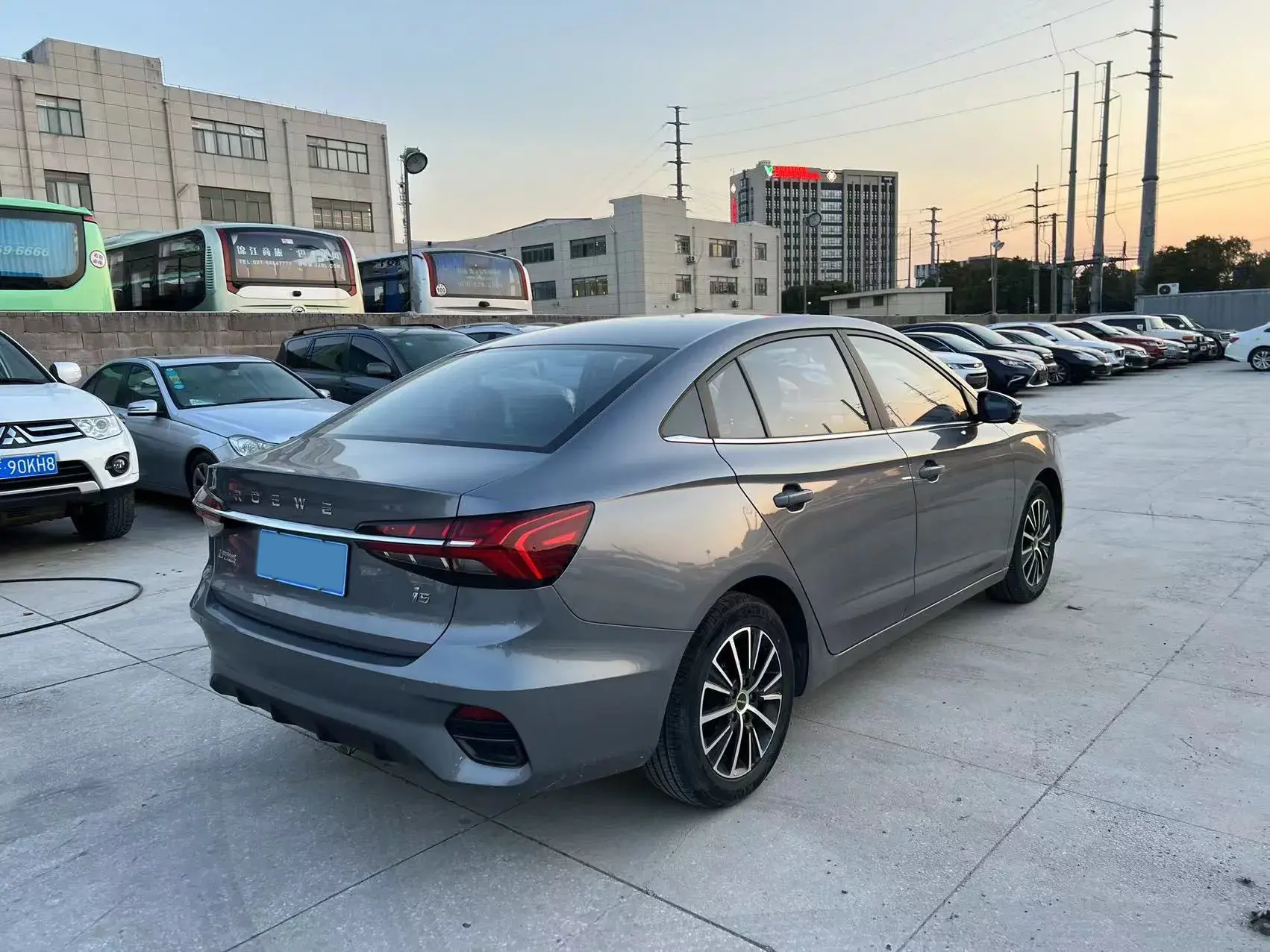 2021 ROEWE I5 thumbnail 3