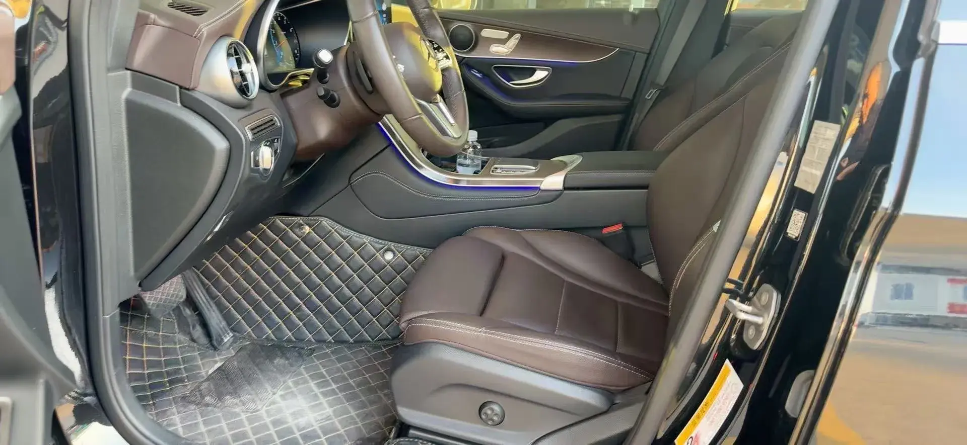 2021 MERCEDES-BENZ GLC thumbnail 4