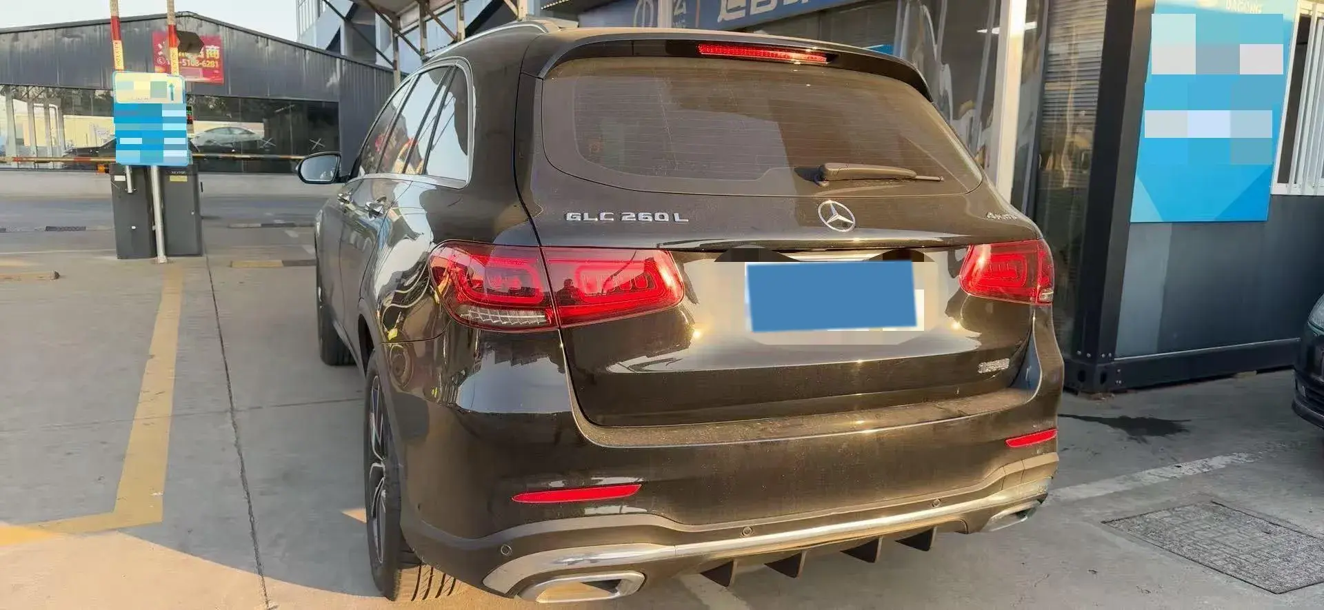 2021 MERCEDES-BENZ GLC thumbnail 3