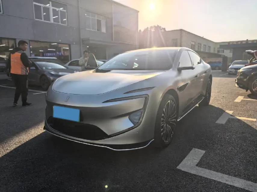 2025 Avatr 12 BEV 94.53KWH,autocango,china used car exporter,china ev exporter,chinese used car exporter,chinese used ev exporter