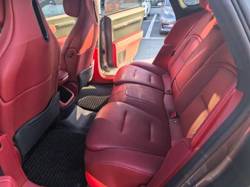 2025 Avatr 12 BEV 94.53KWH,autocango,china used car exporter,china ev exporter,chinese used car exporter,chinese used ev exporter