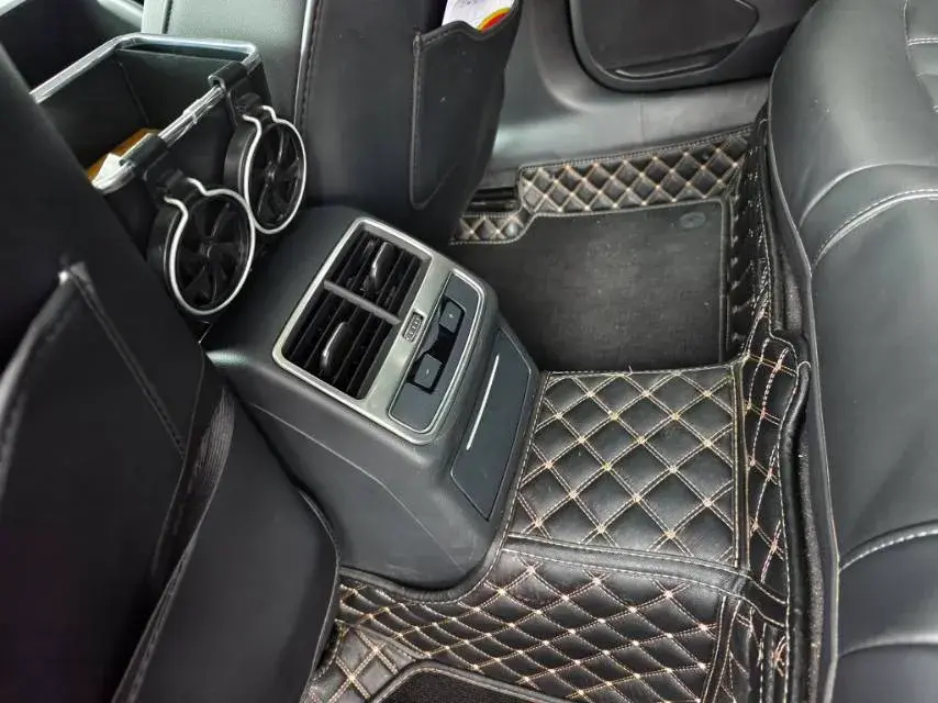 2021 AUDI A4L thumbnail 3