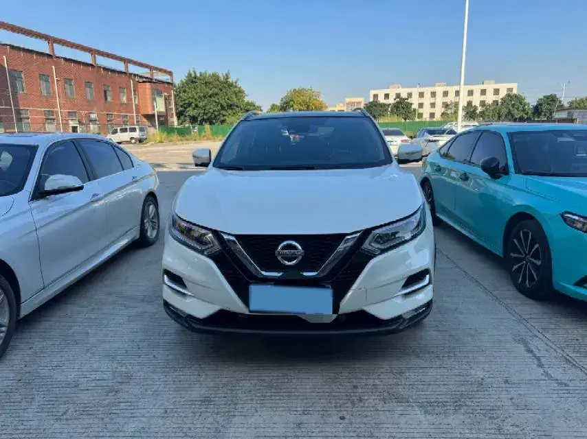 2022 NISSAN QASHQAI thumbnail 2