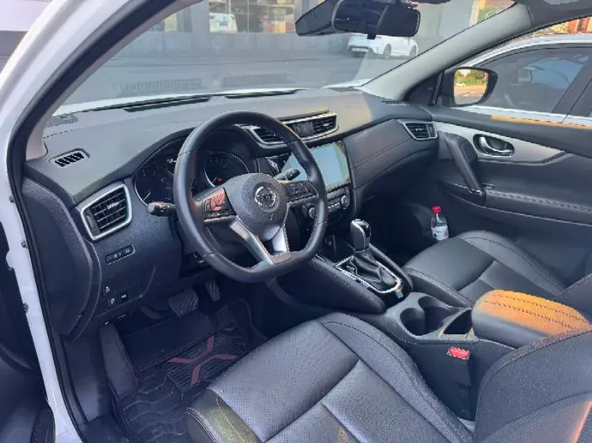 2022 NISSAN QASHQAI thumbnail 3