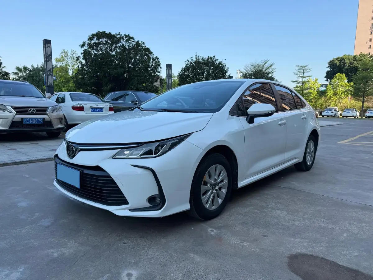 2022 Toyota Corolla 1.2T 116HP L4 CVT