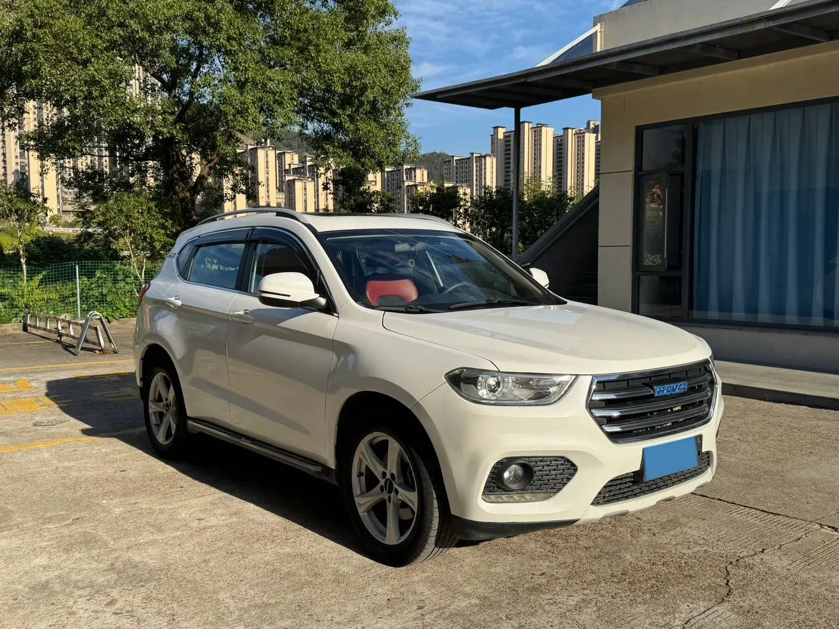 2018 HAVAL H2 thumbnail 3