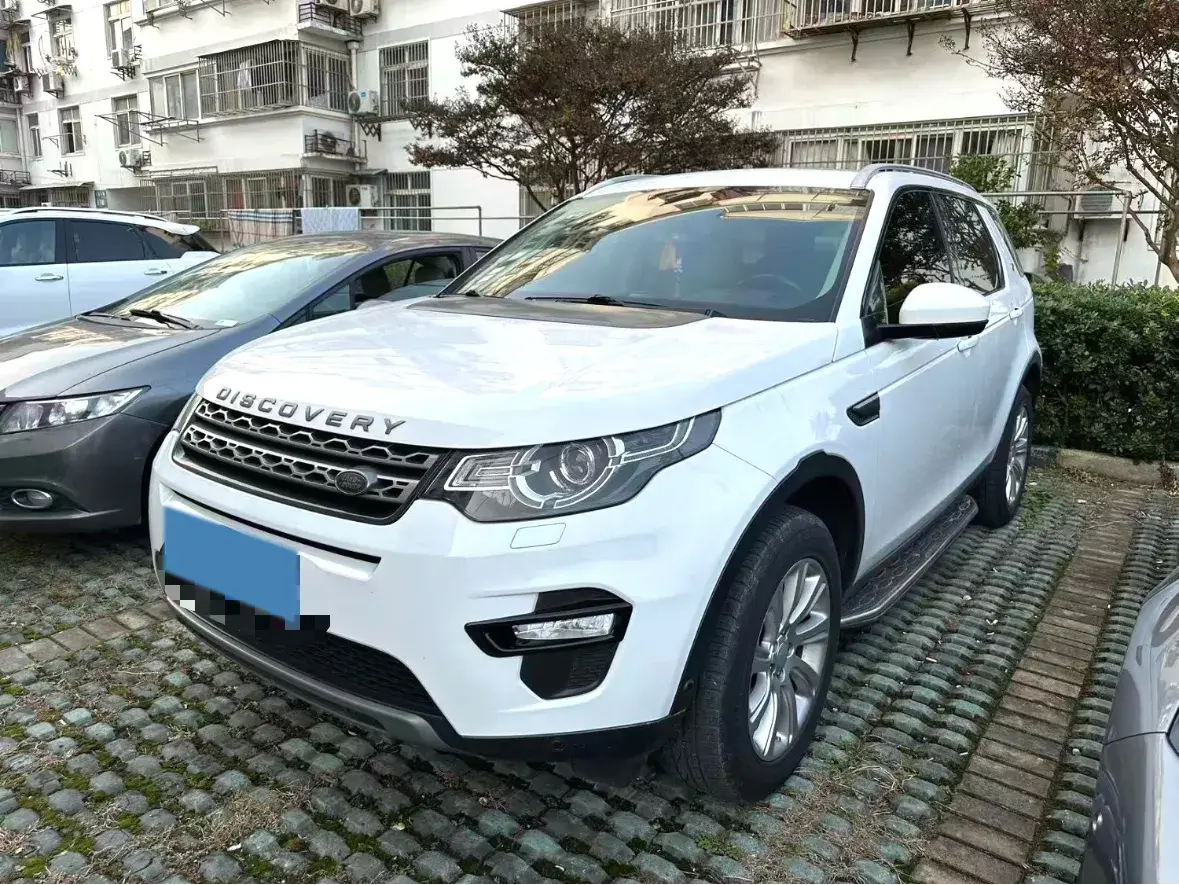 2018 Land Rover Discovery Sport 2.0T 241HP L4 9AT