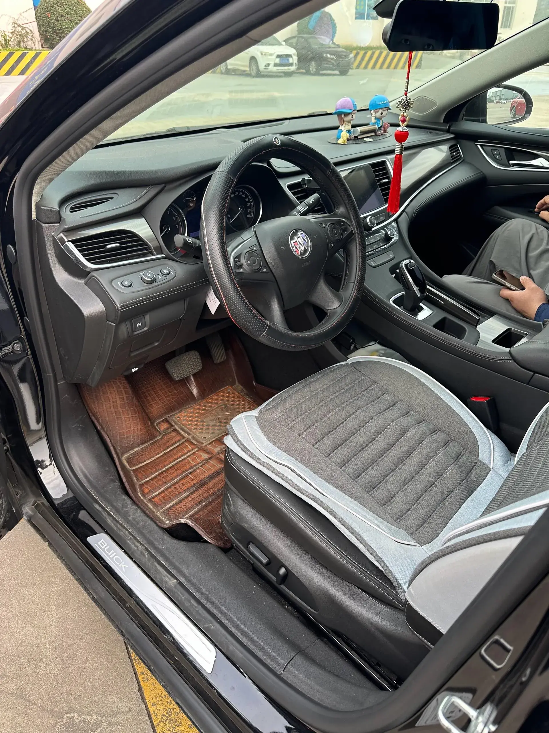 2021 BUICK LARCOSSE thumbnail 3