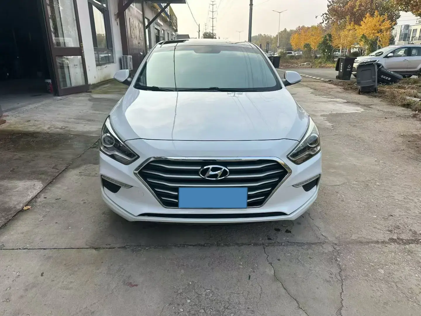 2017 HYUNDAI MISTRA thumbnail 2