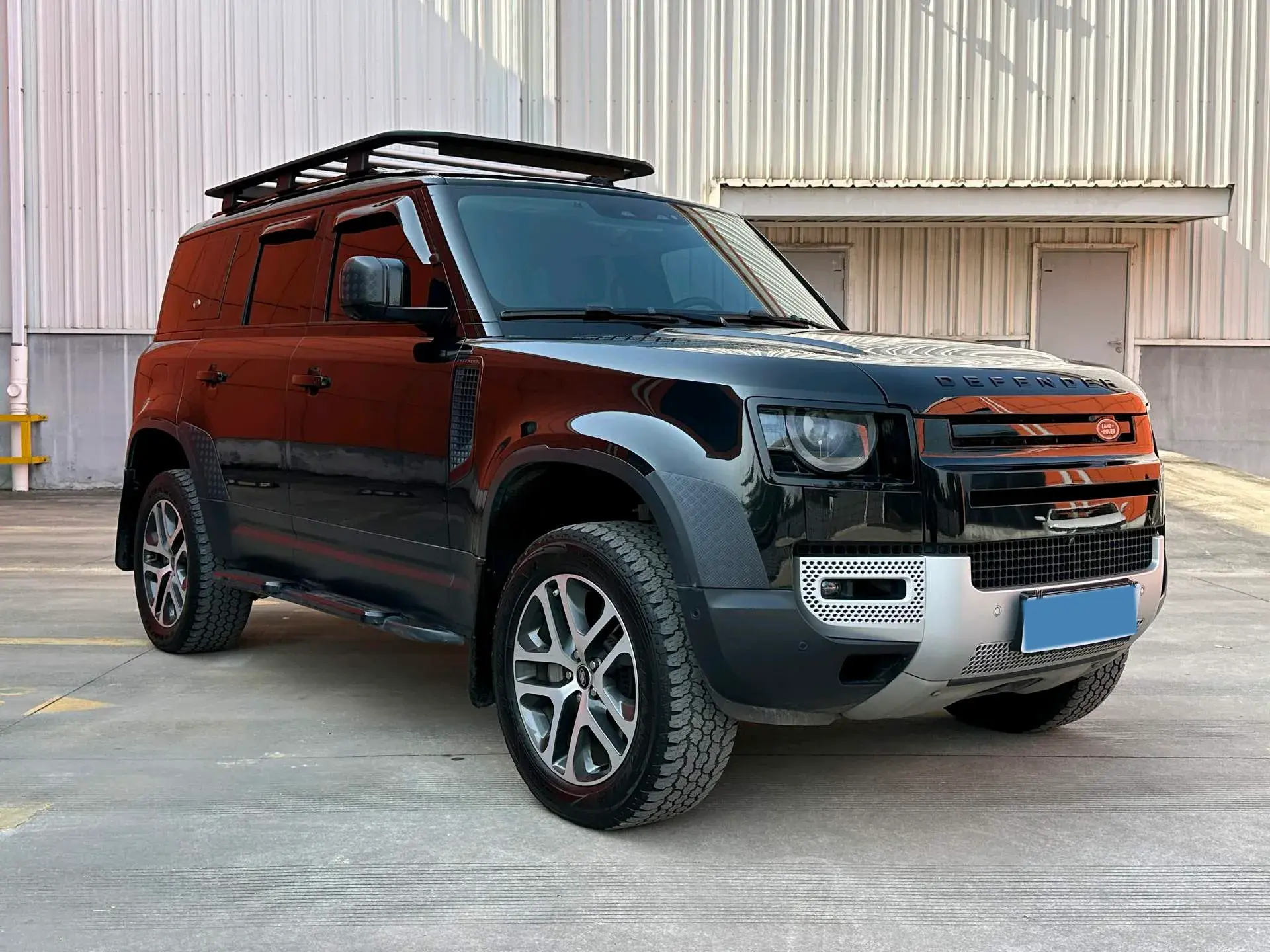 2020 LAND ROVER thumbnail 3