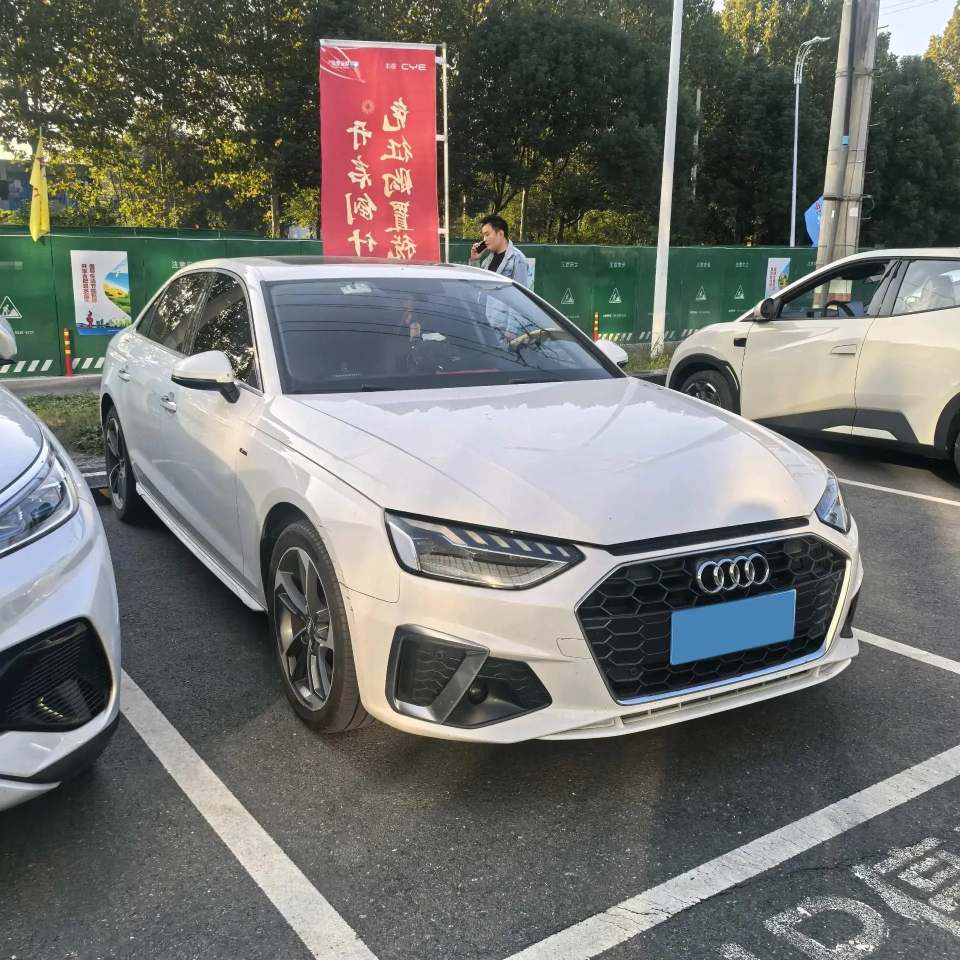 2020 AUDI A4L thumbnail 3