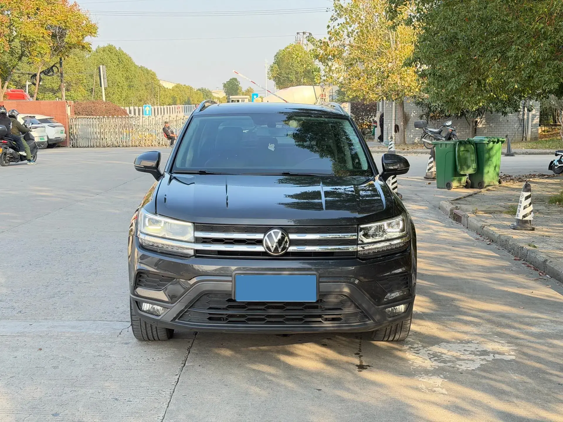 2021 VOLKSWAGEN THARU thumbnail 2