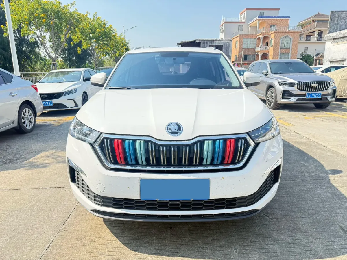 2021 Skoda Kamiq 1.5L 112HP L4 6AT,autocango,china used car exporter,china ev exporter,chinese used car exporter,chinese used ev exporter