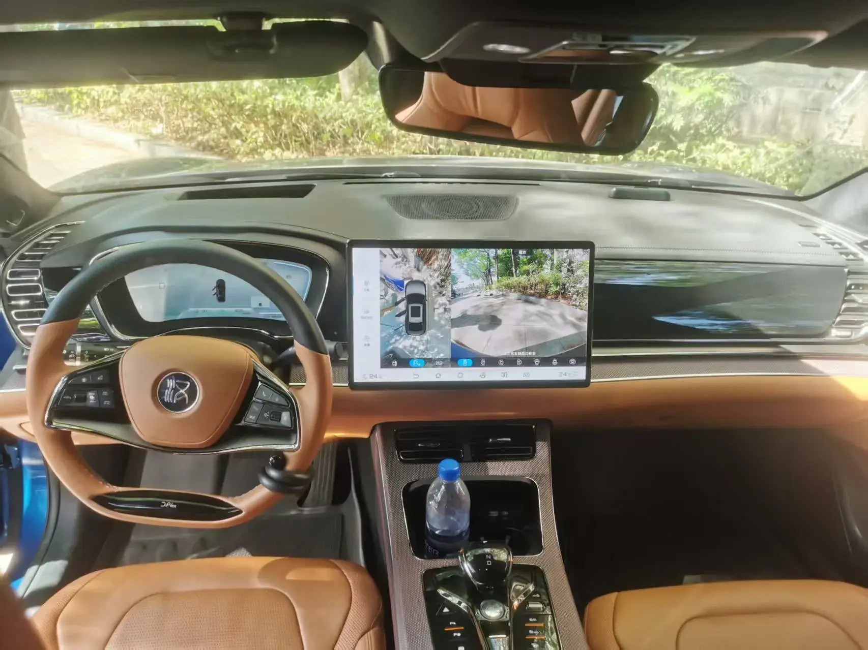 2022 BYD HAN thumbnail 4