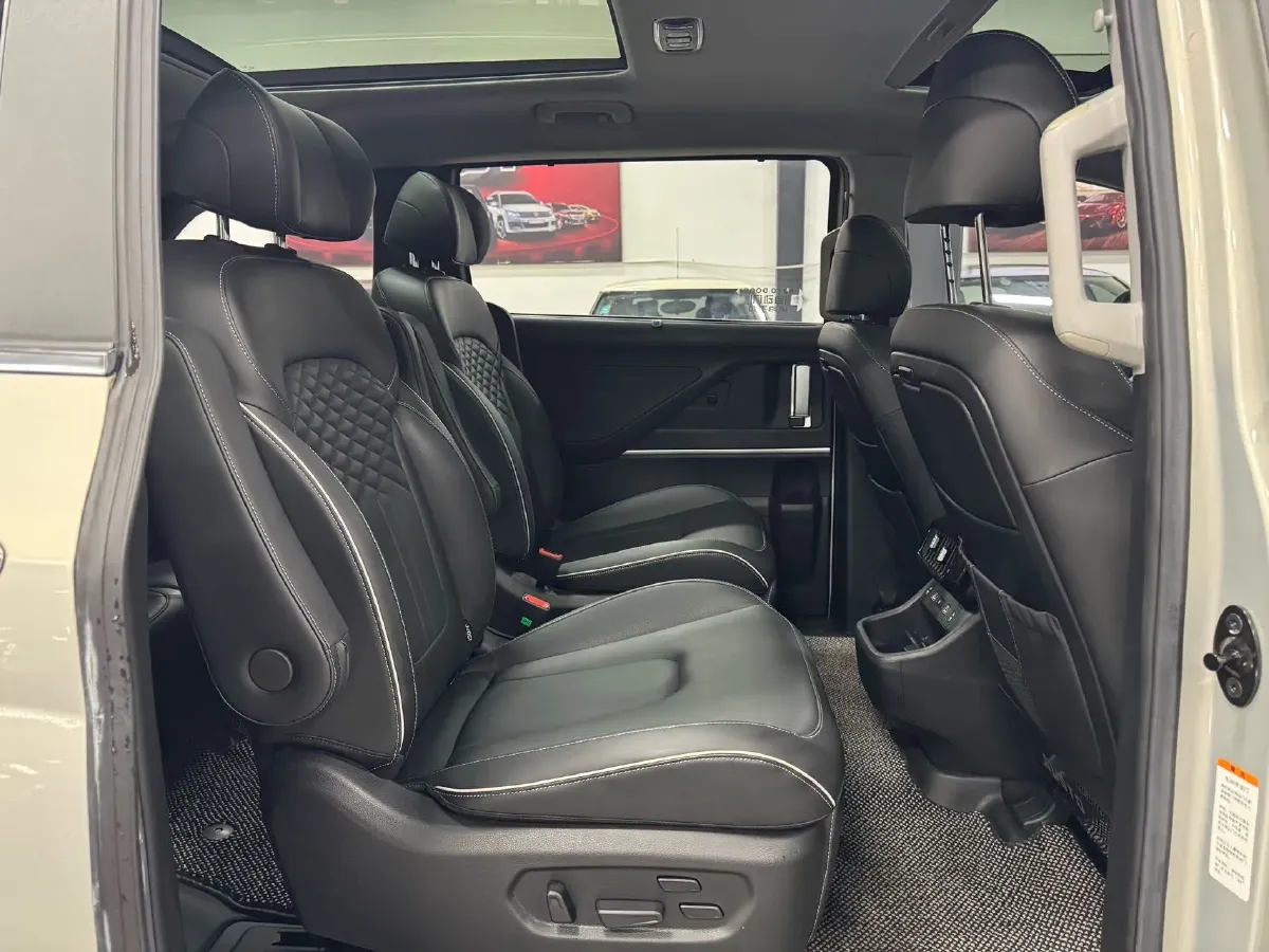 2021 Hyundai Custo 2.0T 236HP L4 8AT,autocango,china used car exporter,china ev exporter,chinese used car exporter,chinese used ev exporter