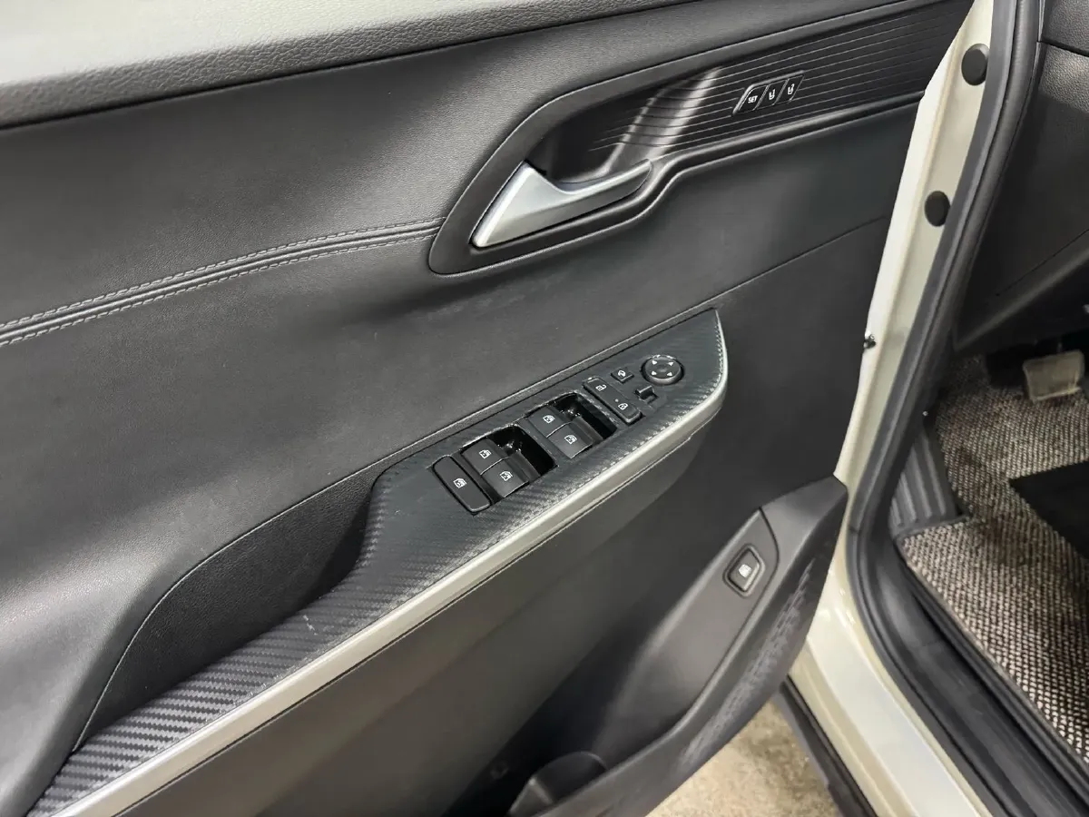 2021 Hyundai Custo 2.0T 236HP L4 8AT,autocango,china used car exporter,china ev exporter,chinese used car exporter,chinese used ev exporter