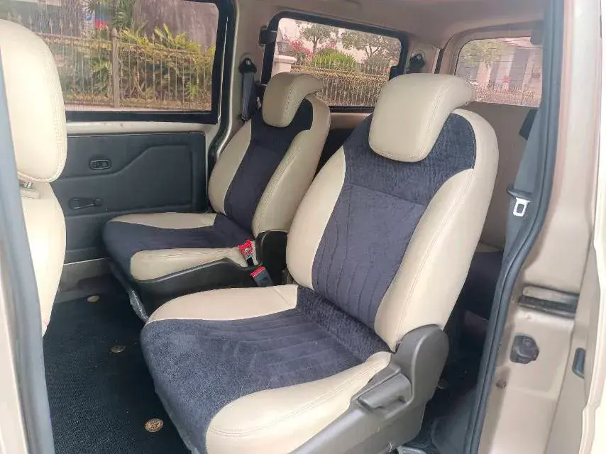 2016 WULING RONGGUANG thumbnail 4