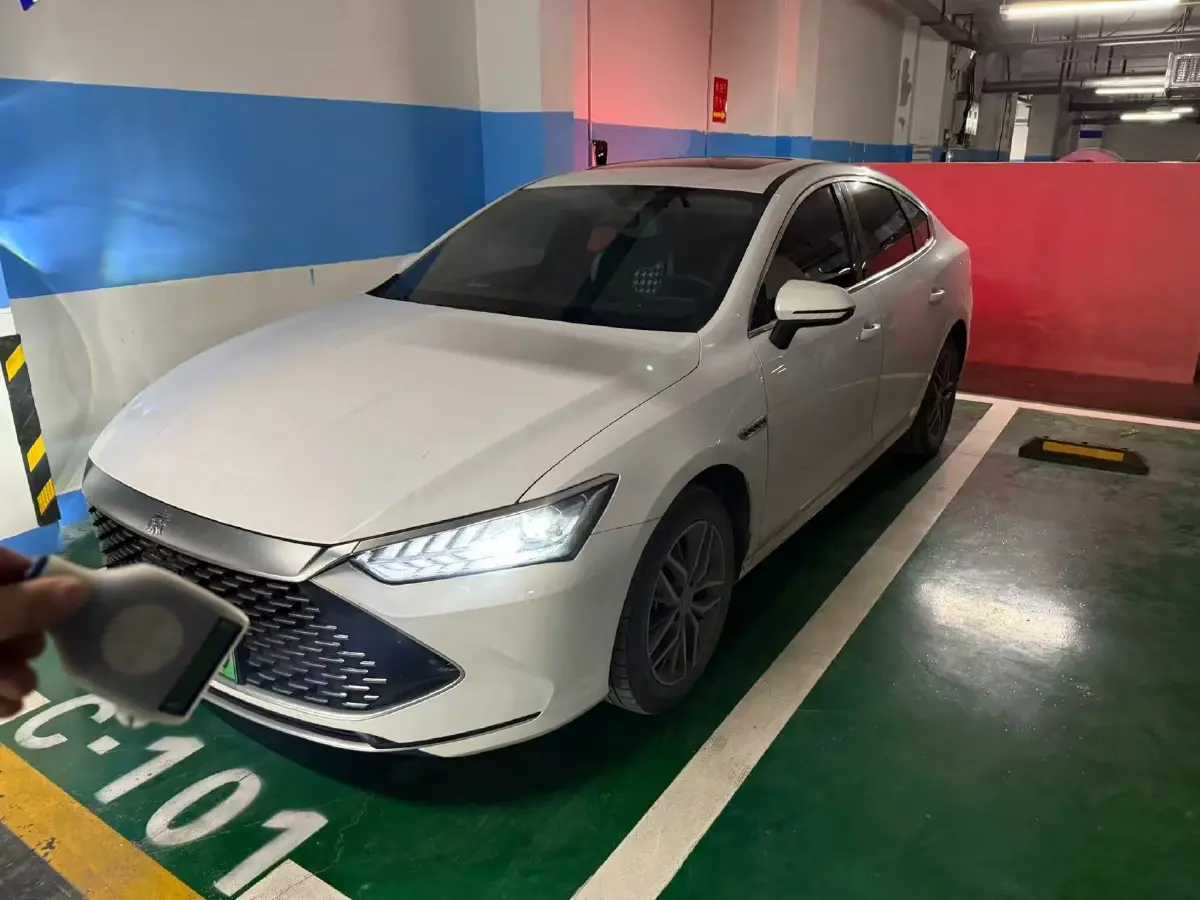 2021 BYD Qin Plus 1.5L 110HP L4 E-CVT PHEV 18.32KWH